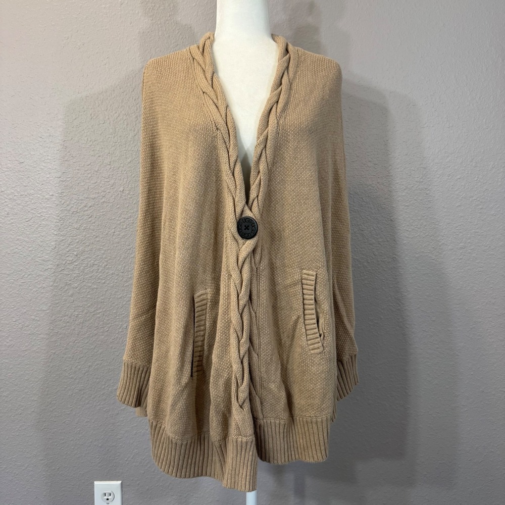 UGG Women's Size XS/S Tan Cable Knit Cotton Single Button Poncho Cardigan